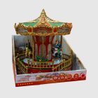 Zenélő és forgó karácsonyi körhinta – Klasszikus Lovas Dioráma ünnepi háttérrel.